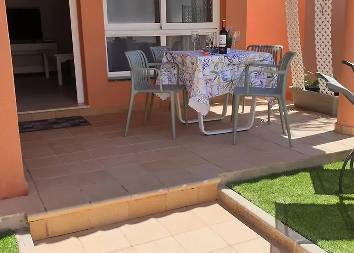 West Corner Apartment *