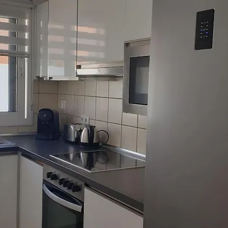 West Corner カレタ・デ・フステ